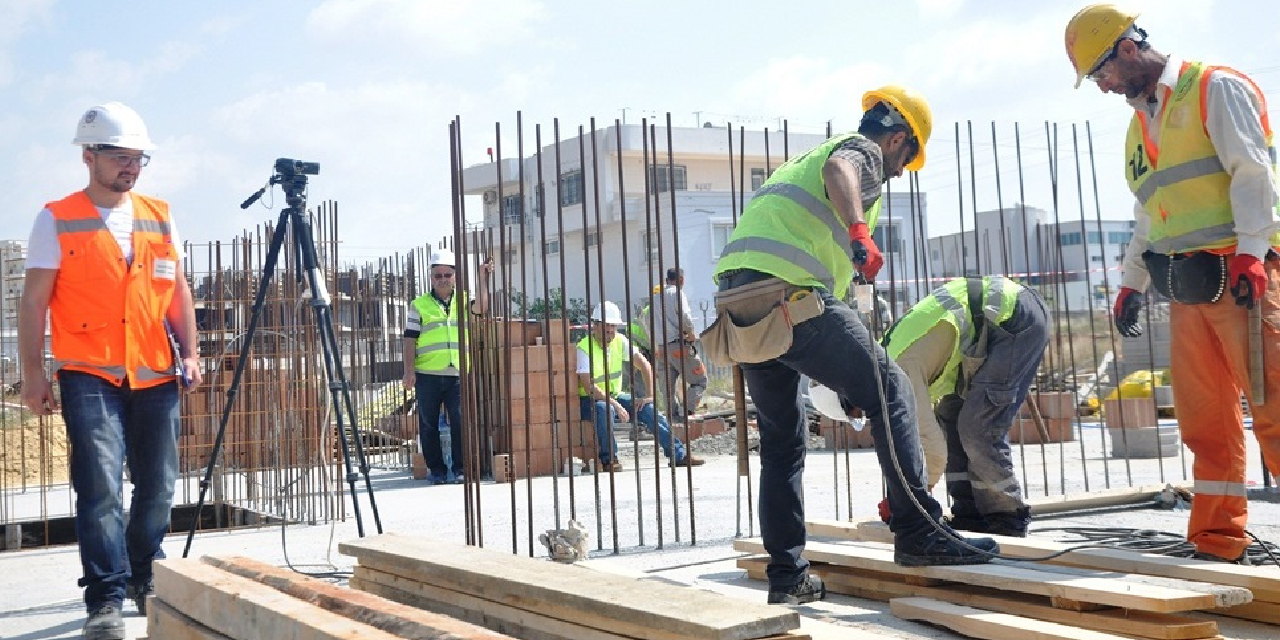 Depremde yıkılan binalardan ustalar da sorumlu tutulacak!