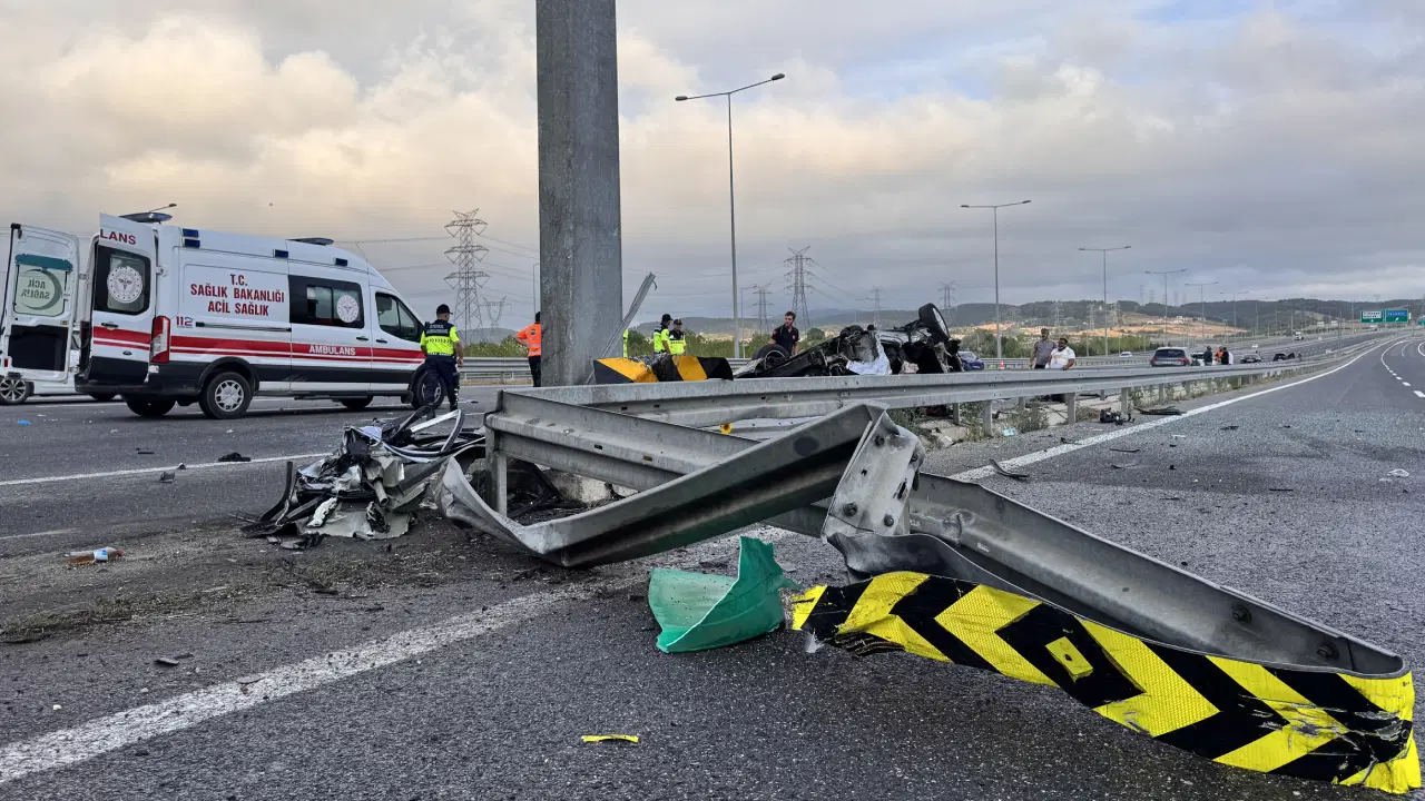 Kuzey Marmara’da otomobil takla attı: Aile faciası