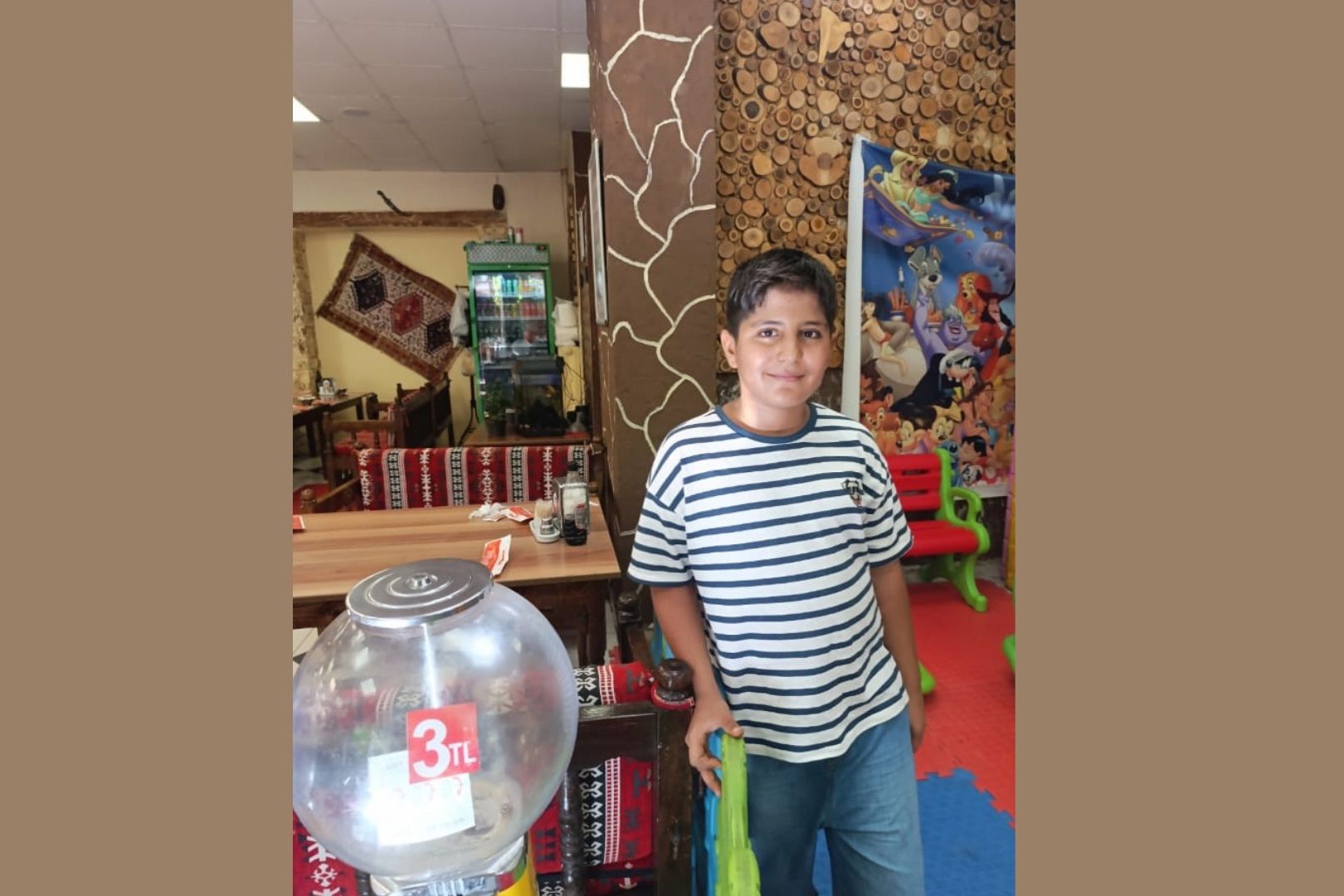 'Şimdi soracaksınız bu çocuk bu yaşta neden çalışıyor' | Çalıştığı dönercide ölen 12 yaşındaki Eyüp Can'ın babası anlattı