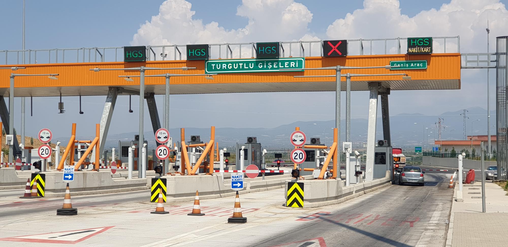 HGS’ye siber saldırı iddiası: Geçişler serbest bırakıldı, bariyerler açıldı