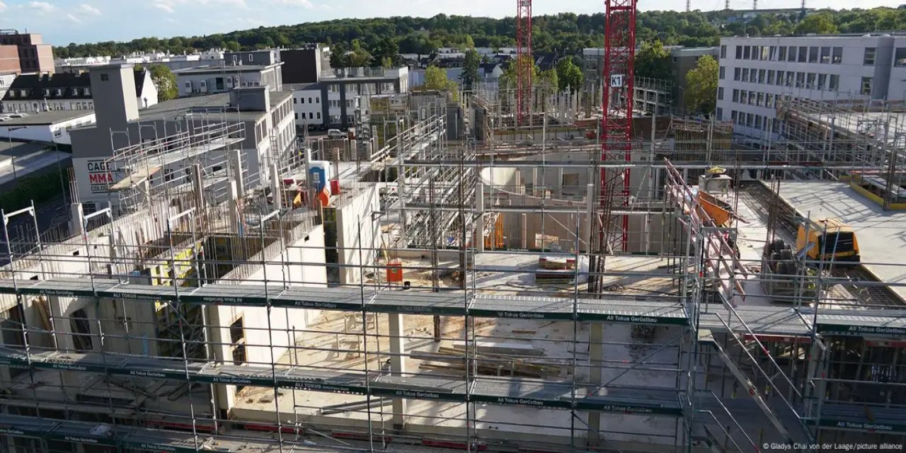 Almanya'da Süleymancıların camisine yıkım kararı verildi