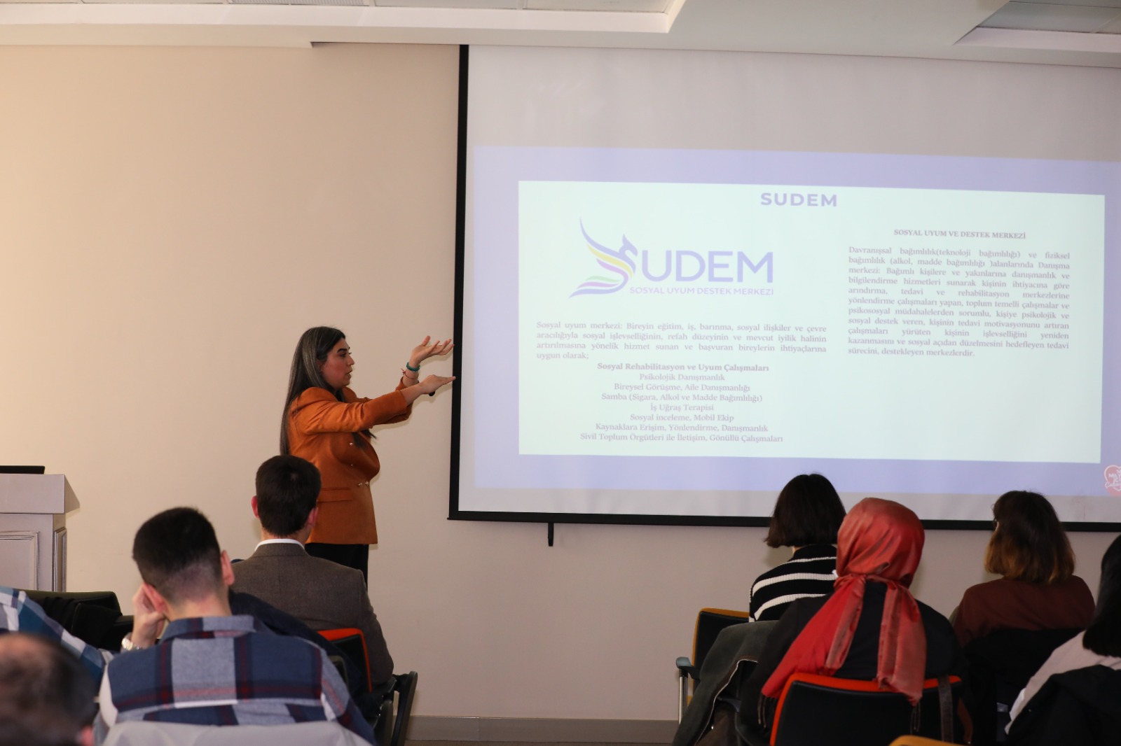 İBB’den bağımlılıkla mücadelede için 9 ilçede sosyal merkez