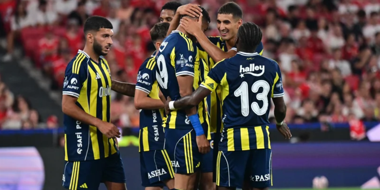 Fenerbahçe'den taraftarını üzecek 'Arial font' açıklaması