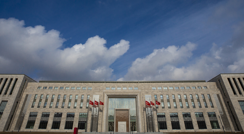 Abdülkadir Selvi: Biri şehit biri sağ, rehin tutulan iki MİT görevlisi teslim alındı