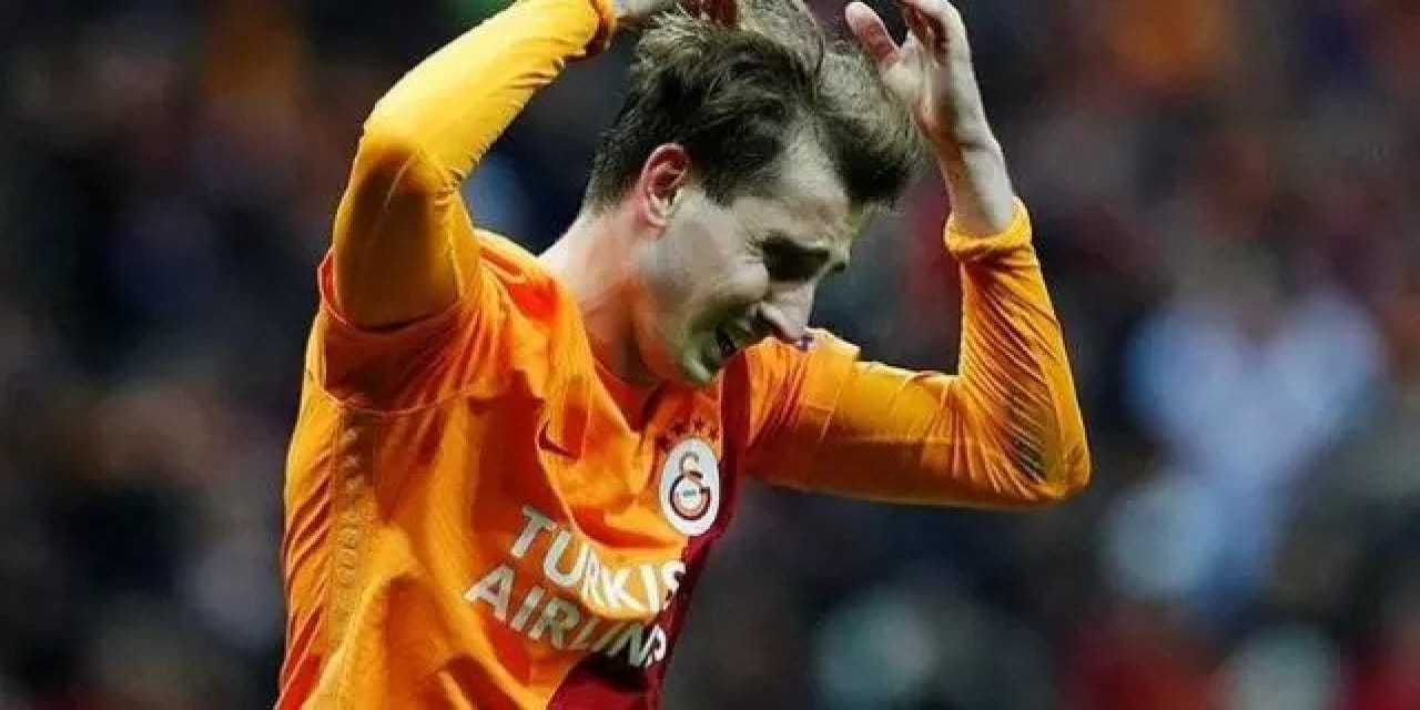 Fenerbahçe’deki Kerem Aktürkoğlu krizi sürüyor: Okan Buruk’un yardımcısına krampon fırlatmış