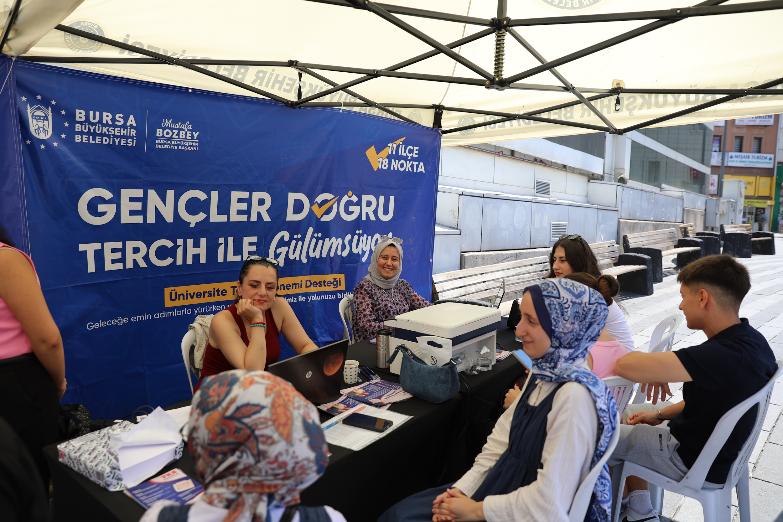 Üniversite Tercihinde Büyükşehir Rehberliği Başladı