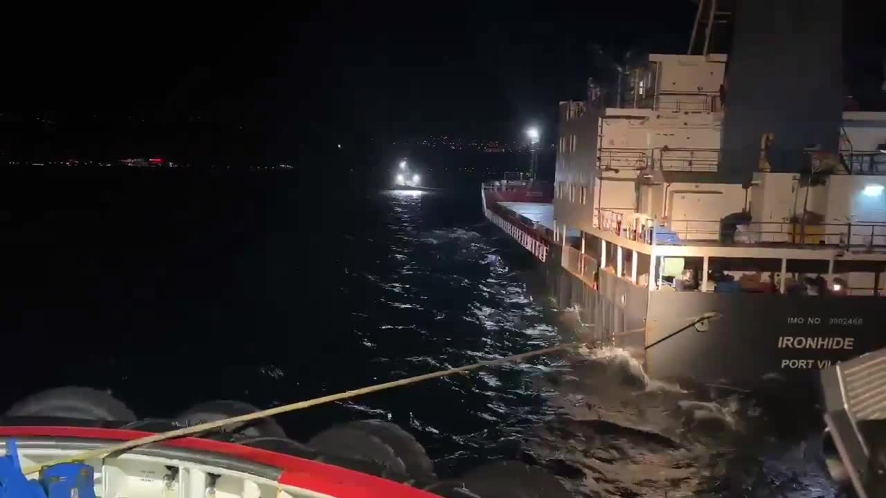 İsrail'e giden kuru yük gemisi Çanakkale Boğazı'nda arızalandı