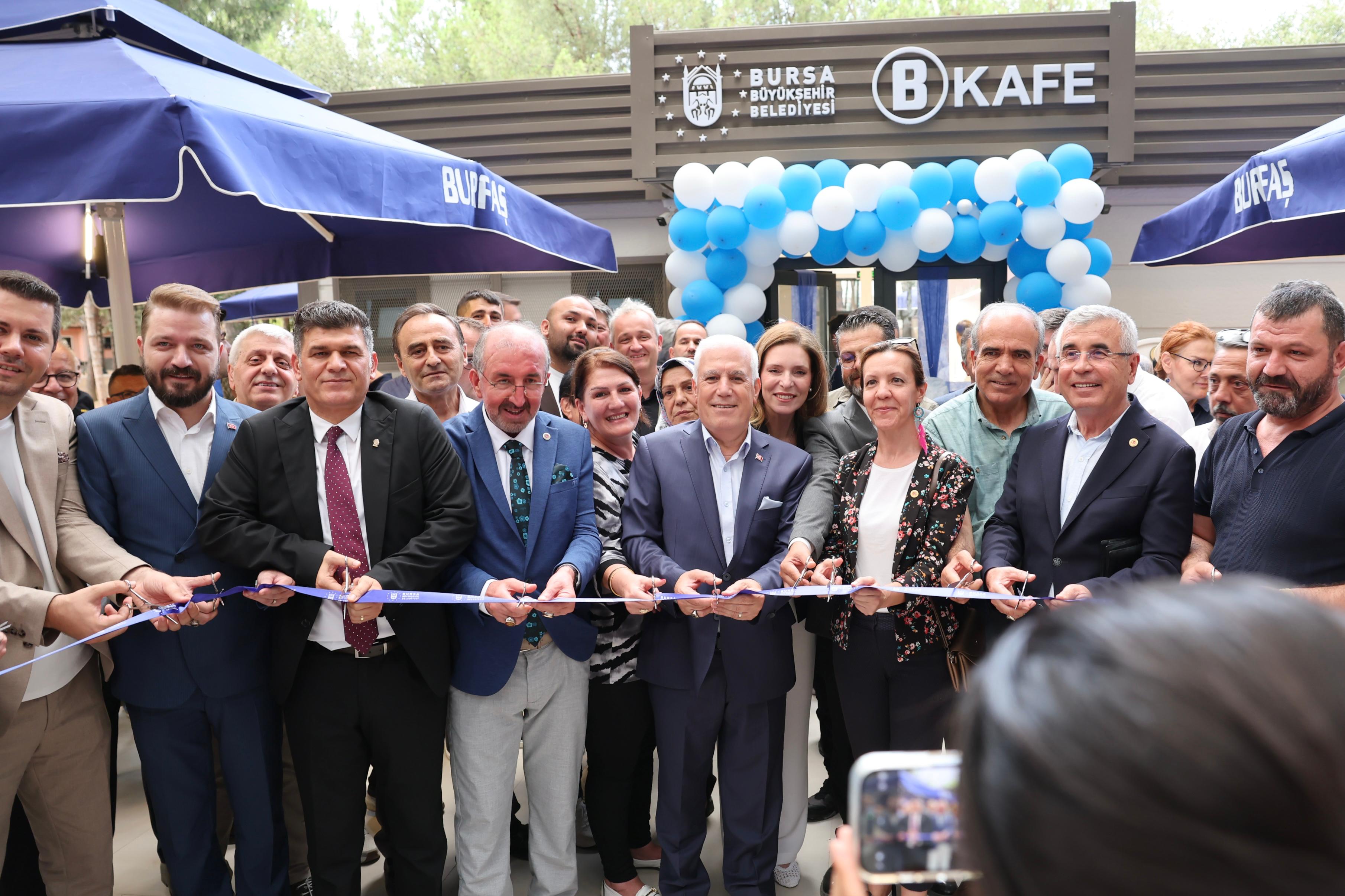 “B Kafelerle mahalle kültürünü yaşatıyoruz”