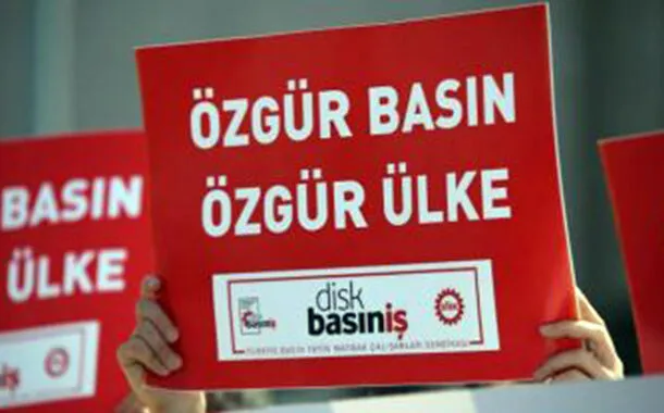 DİSK Basın-İş'in dört yöneticisi görevlerinden istifa etti: "Bizim için bardağı taşıran damla..."
