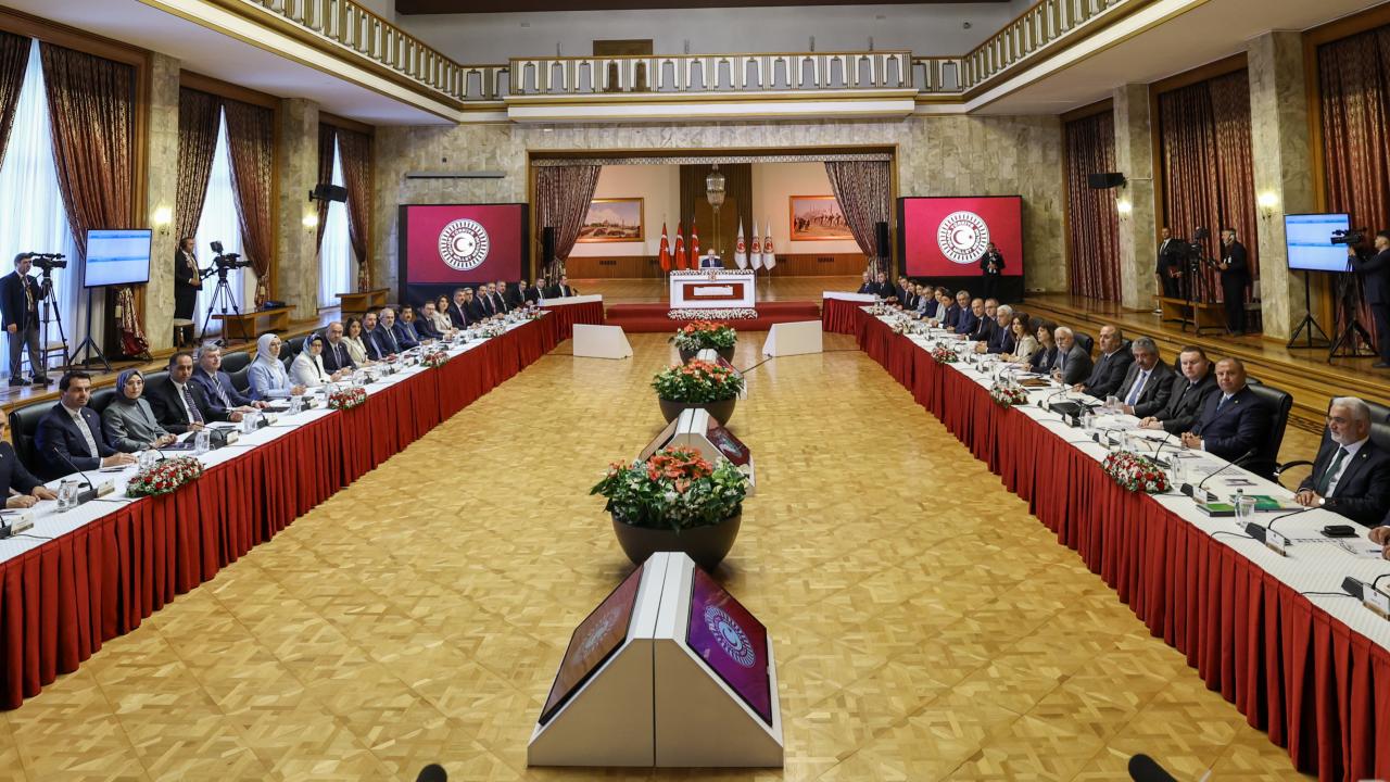 İşte CHP'nin yeni komisyon üyesi