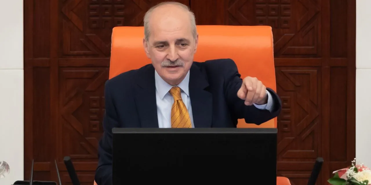 Numan Kurtulmuş cep telefonu yasağı getirdi