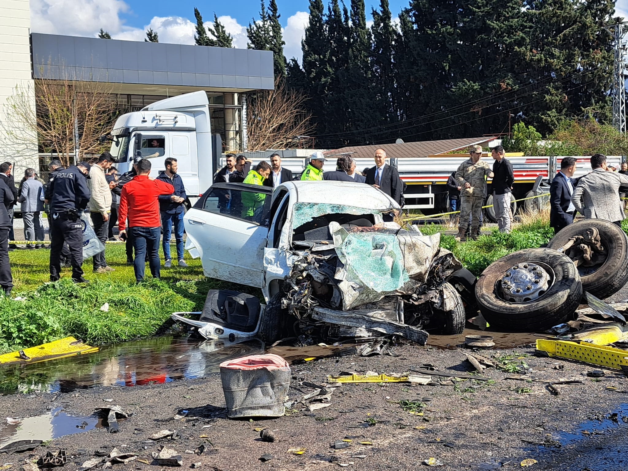 Dörtyol'daki trafik kazasında 6 kişinin ölümüne neden olan TIR şoförü tutuklandı