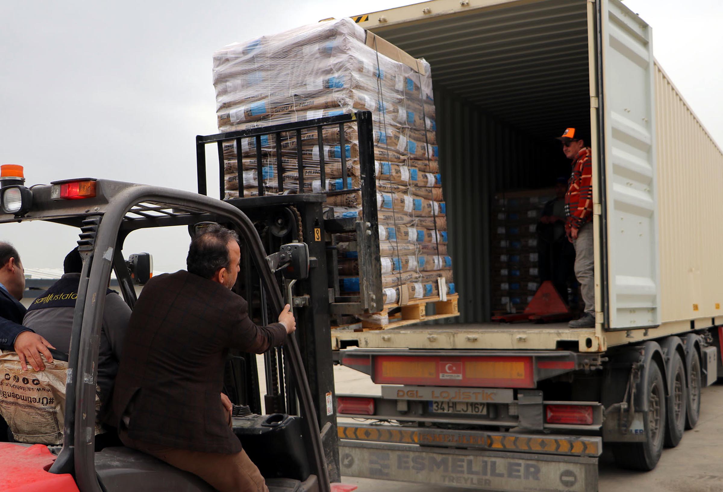 Trakya'da üretilen 20 ton hibrit tohum Rusya'ya gönderildi