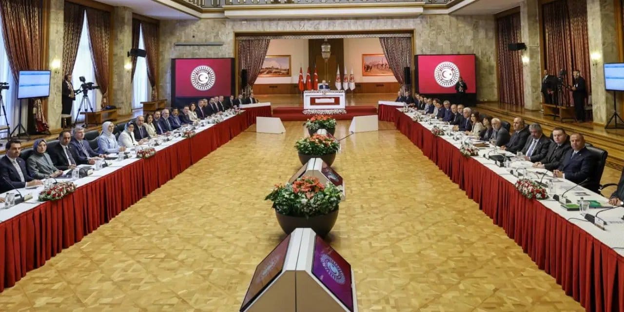 Süreç komisyonundaki tutanaklar yayında