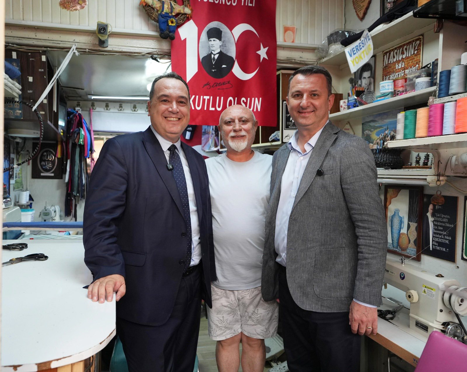 Başkan Dutlulu Akhisar’da asfalt ve peyzaj çalışmalarını inceledi