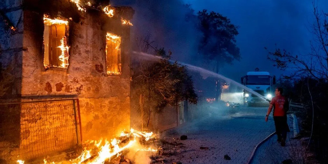 Mersin'deki orman yangınında 4 kişi tutuklandı: Su borusuna kaynak yapmışlar