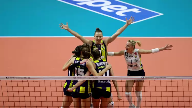 Kupa Volley şampiyonu Fenerbahçe Opet, Eczacıbaşı Dynavit'i ligde de devirdi: Sezonu lider bitirdi