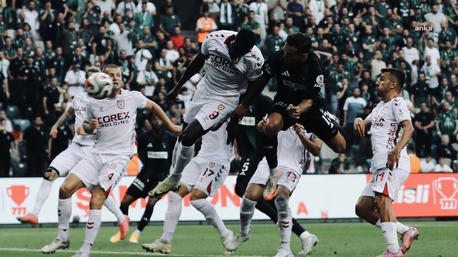 Samsunspor, Kocaelispor’u 1-0 mağlup etti