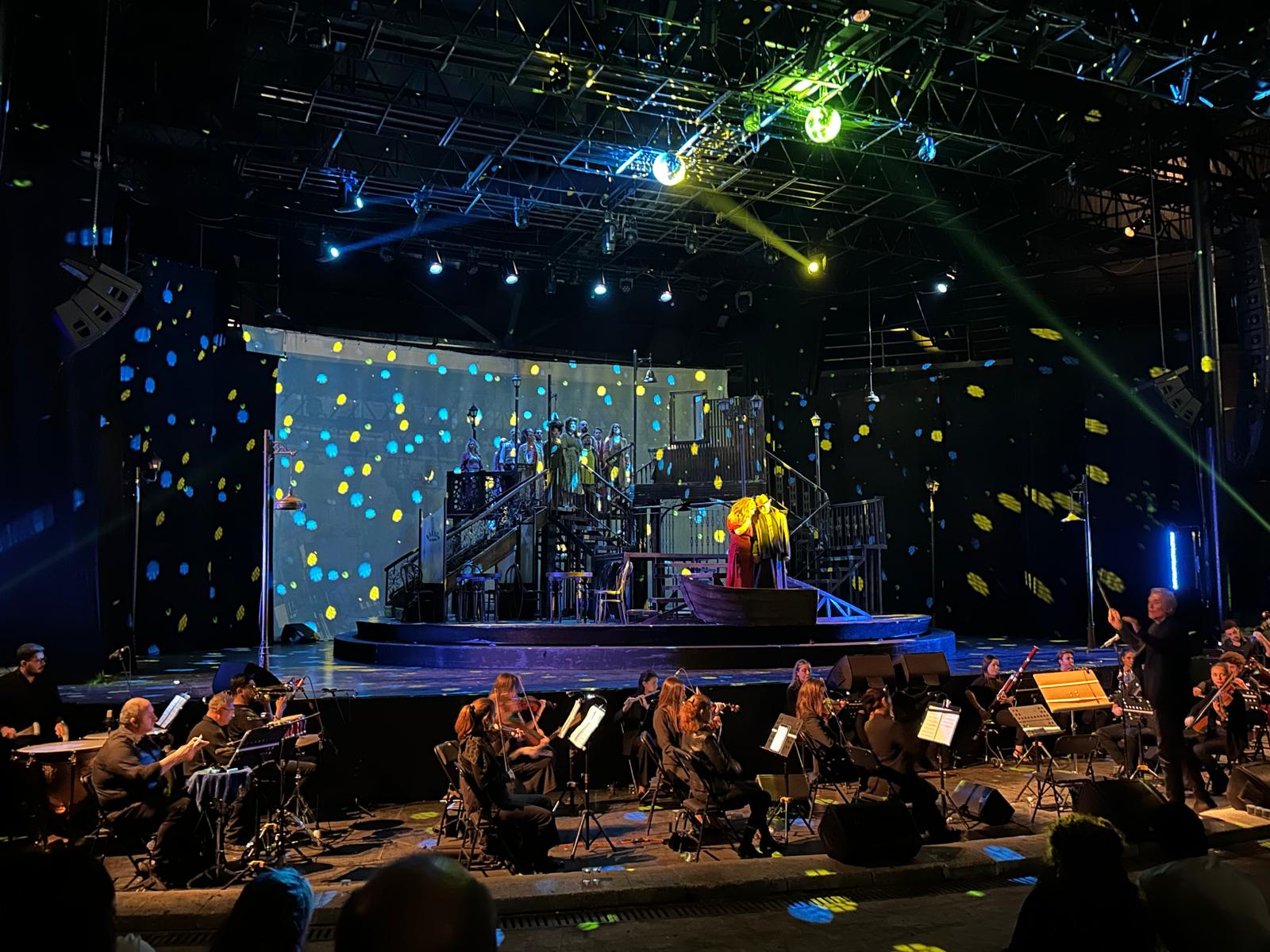 Yıldızlar altında bir 'Fosforlu Cevriye'