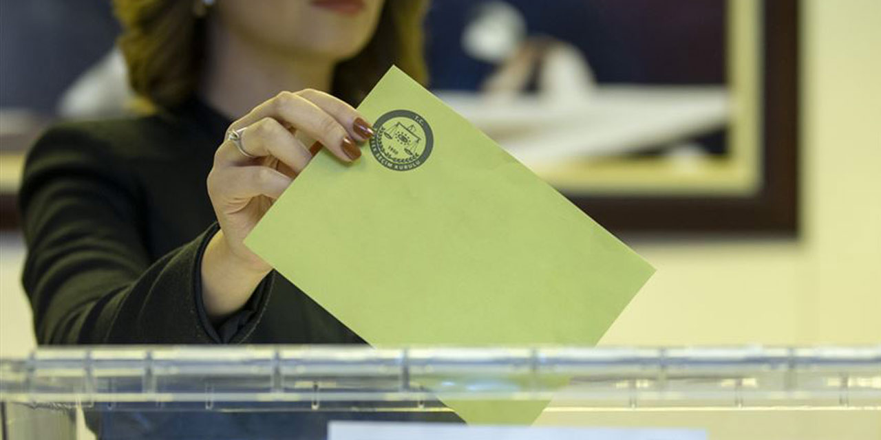 Gençler hangi partiyi birinci seçti