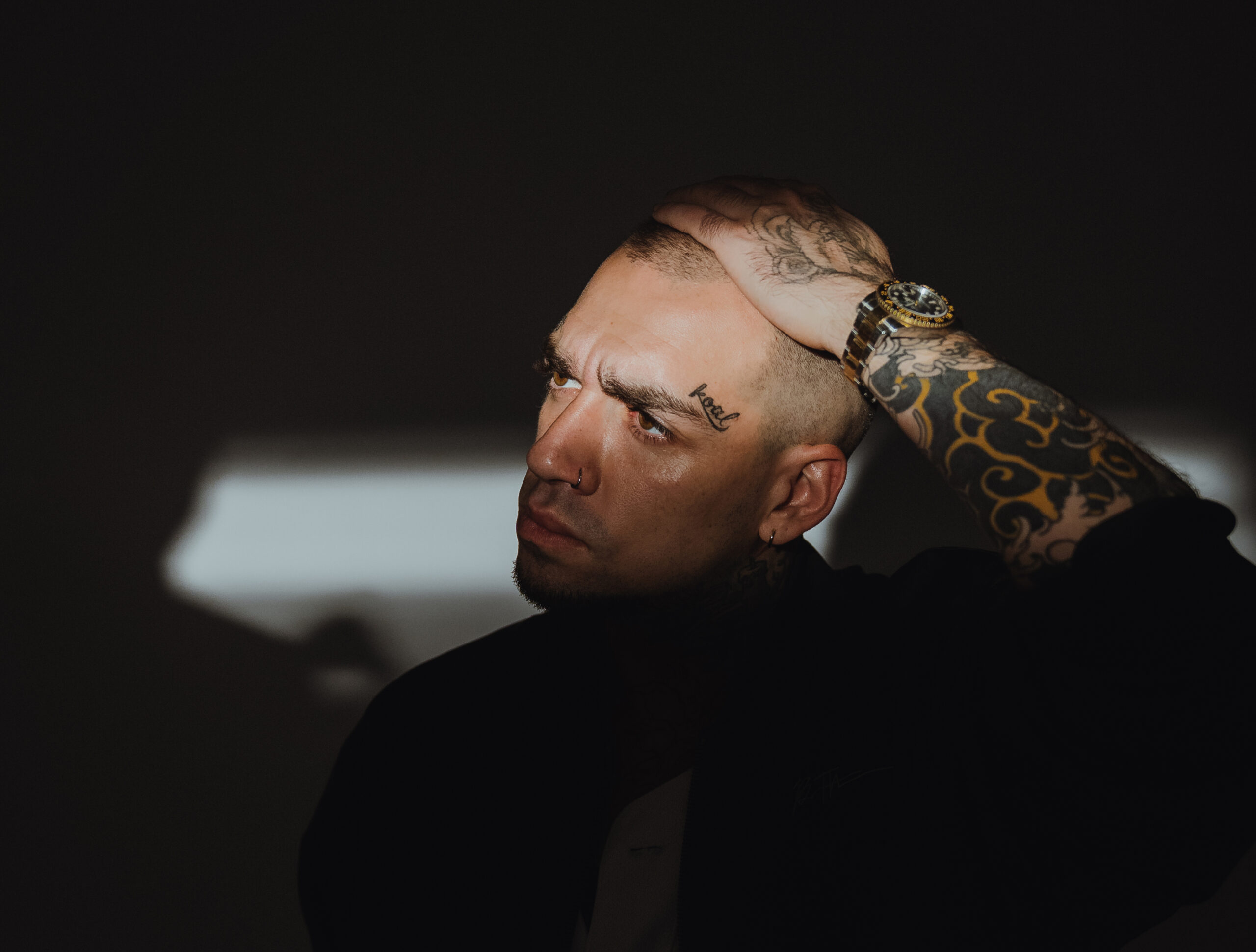 Ezhel’den protest şarkı: Utanıyorum devletimden