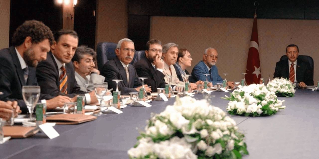 Osman Kavala’nın Erdoğan’a önerdiği şiir