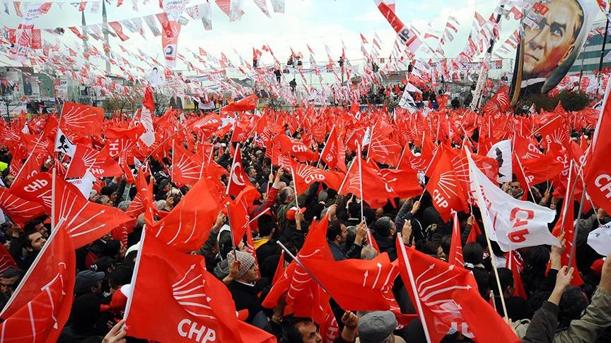 CHP, Üsküdar’da “Millet iradesine sahip çıkıyor” mitingi düzenleyecek