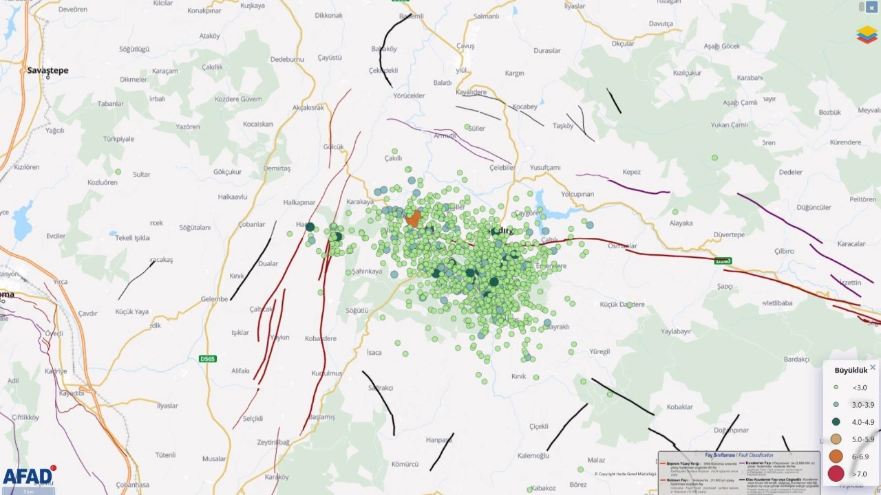 Jeoloji Mühendisleri Odası Başkanı'ndan Sındırgı uyarısı: "Bölgede farklı nitelikteki faylar da deprem üretmeye başladı"