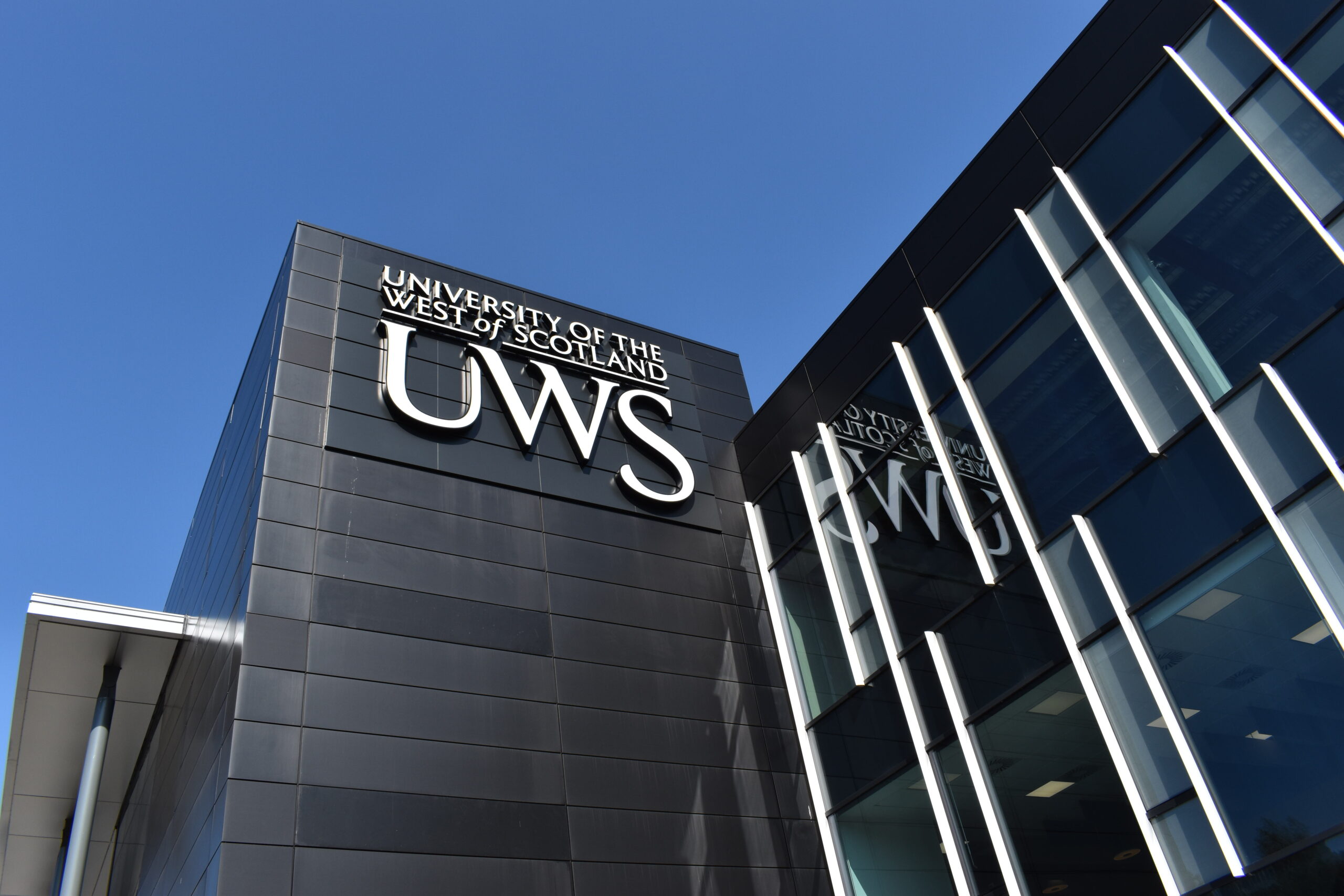 İngiltere'de okumak Türkiye'de okumaktan ucuz: Üstelik 1 Sterlin 55 lira