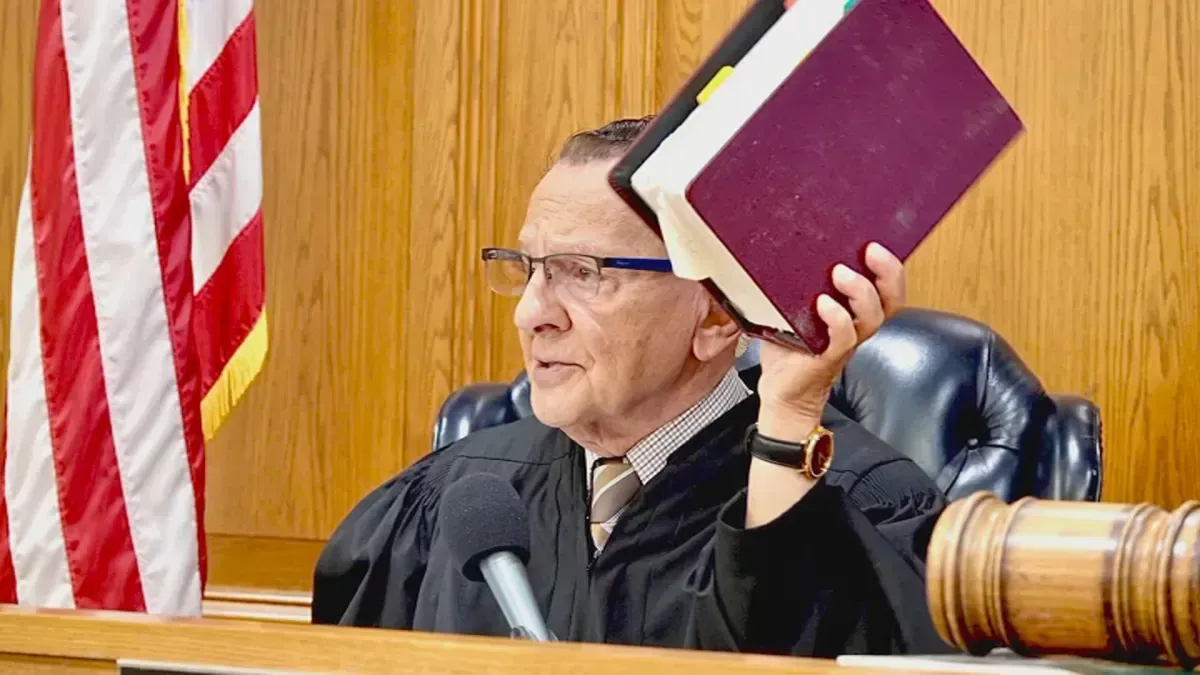 Dünyaca ünlü yargıç Frank Caprio hayatını kaybetti