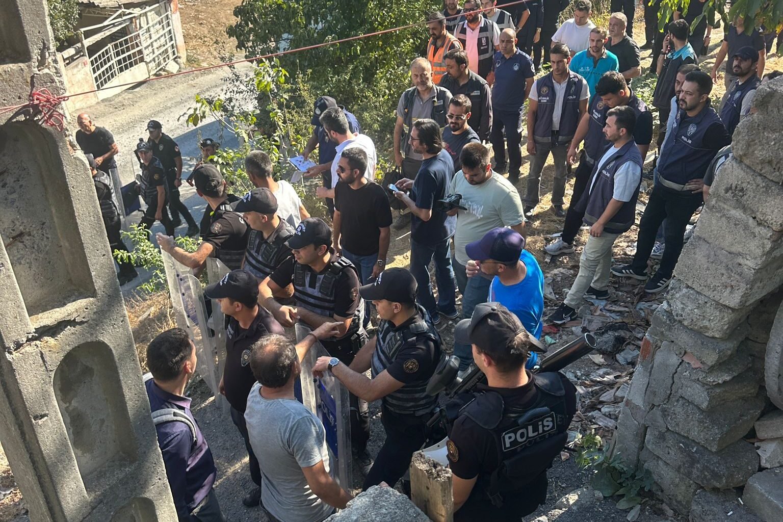 Ümraniye’de rezerv alan ilanıyla tahliyeye zorlanan mahalleliler gözaltına alındı