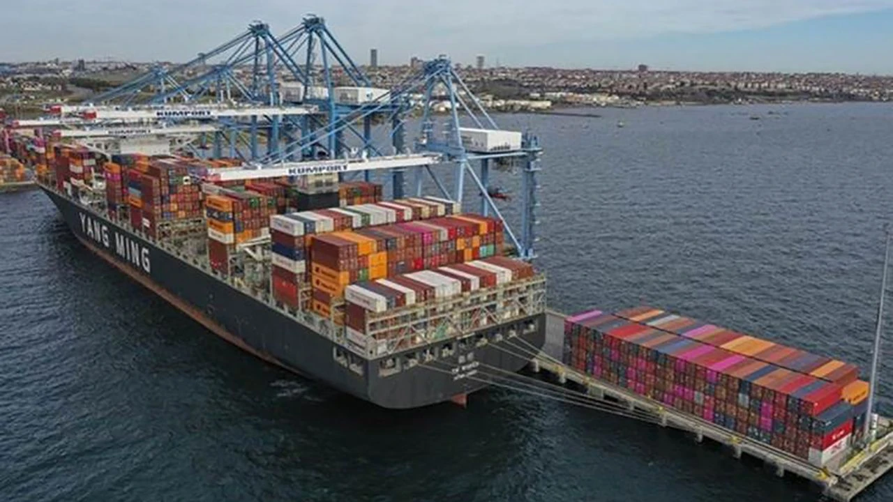 Türkiye'den İsrail gemilerine kısıtlama: Askeri ve tehlikeli yük taşınmayacak