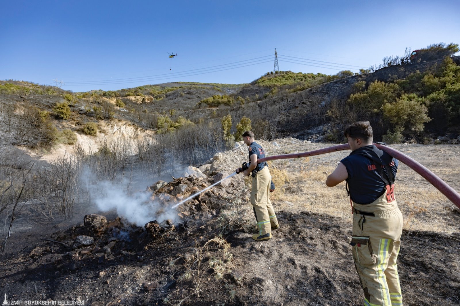 Aliağa’daki yangına müdahale ediliyor!