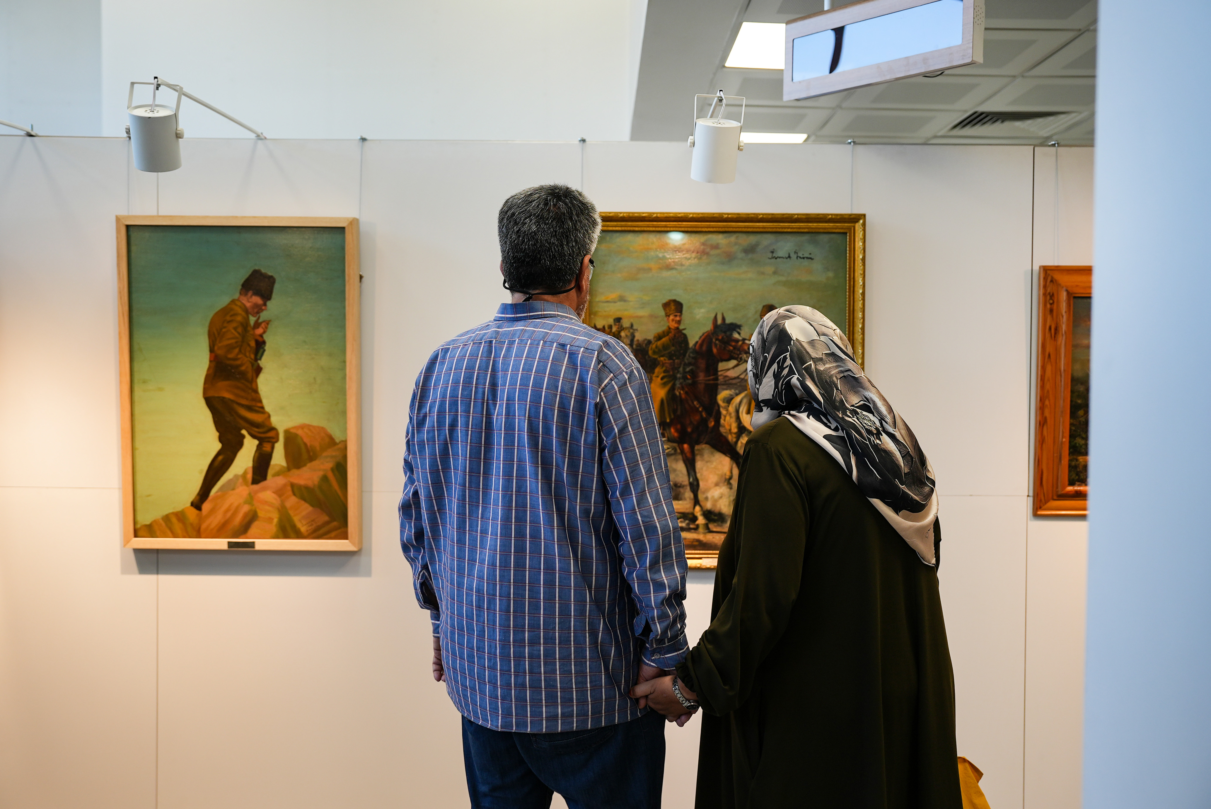 İş Sanat, Büyük Zafer’in 103. yılında Anadolu Sergileri ile Kocatepe'de!