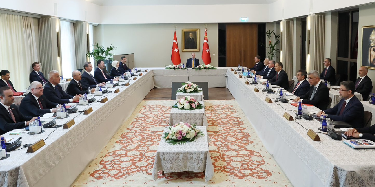 Cumhurbaşkanlığı Kabinesi Ahlat'ta toplandı