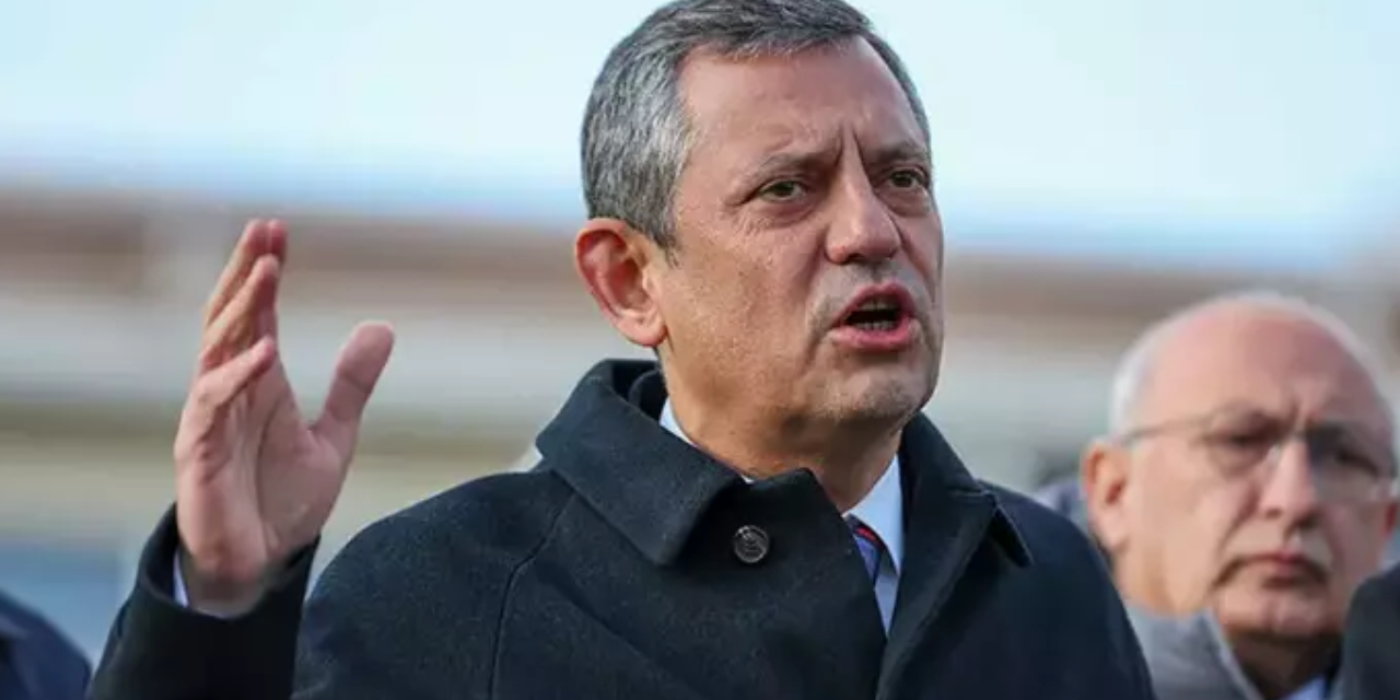 Özgür Özel’den ‘Ahmet Özer’ mesajı: ‘Yeri cezaevi değil, görevine dönmeli’