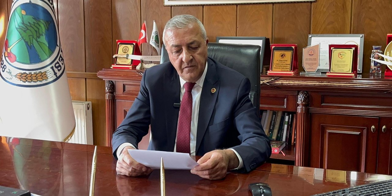 Göle Belediye Başkanı Budak, CHP’den istifa etti: 'AKP'ye geçeceği' iddialarına yanıt verdi