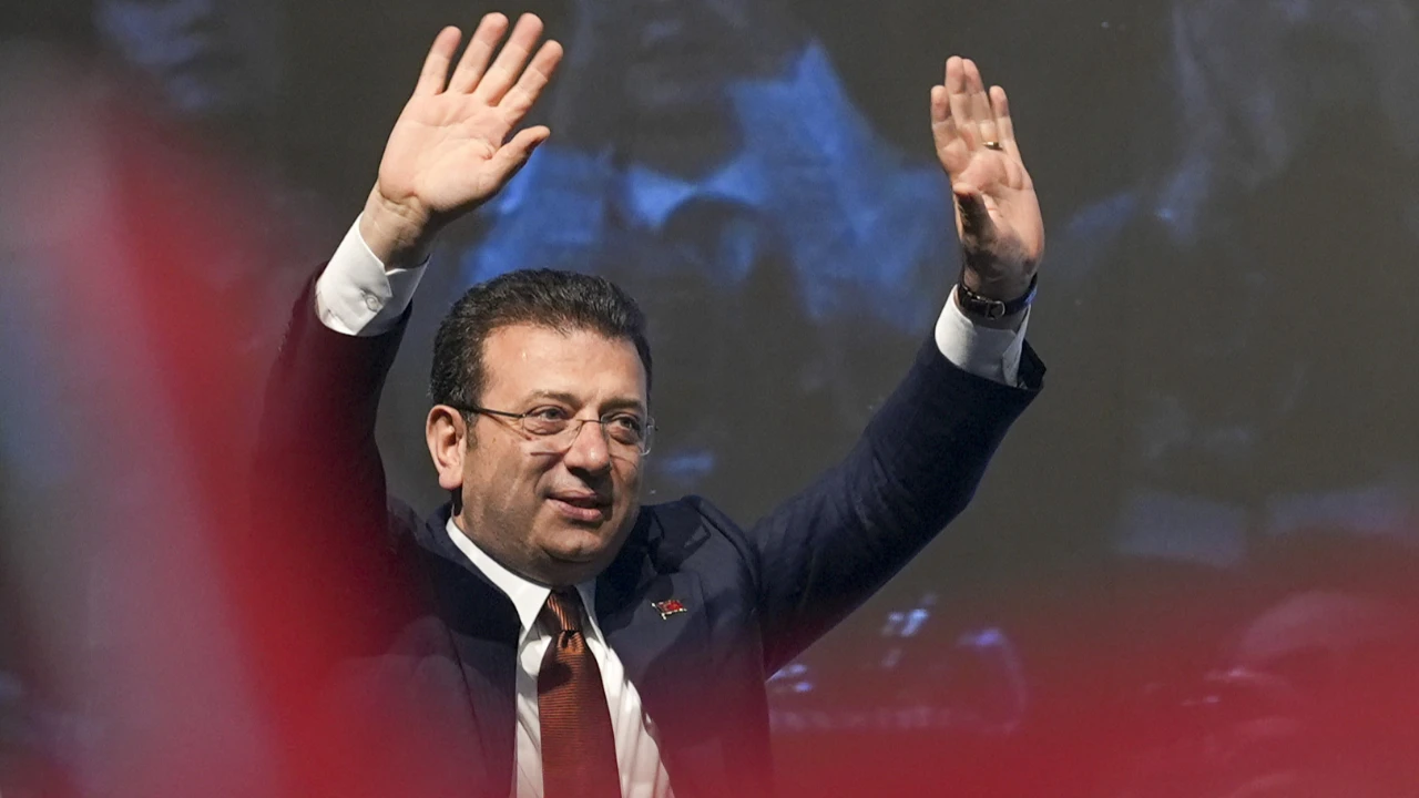 İmamoğlu: Hiçbir genç üniversiteli barınma sorunu yaşamayacak