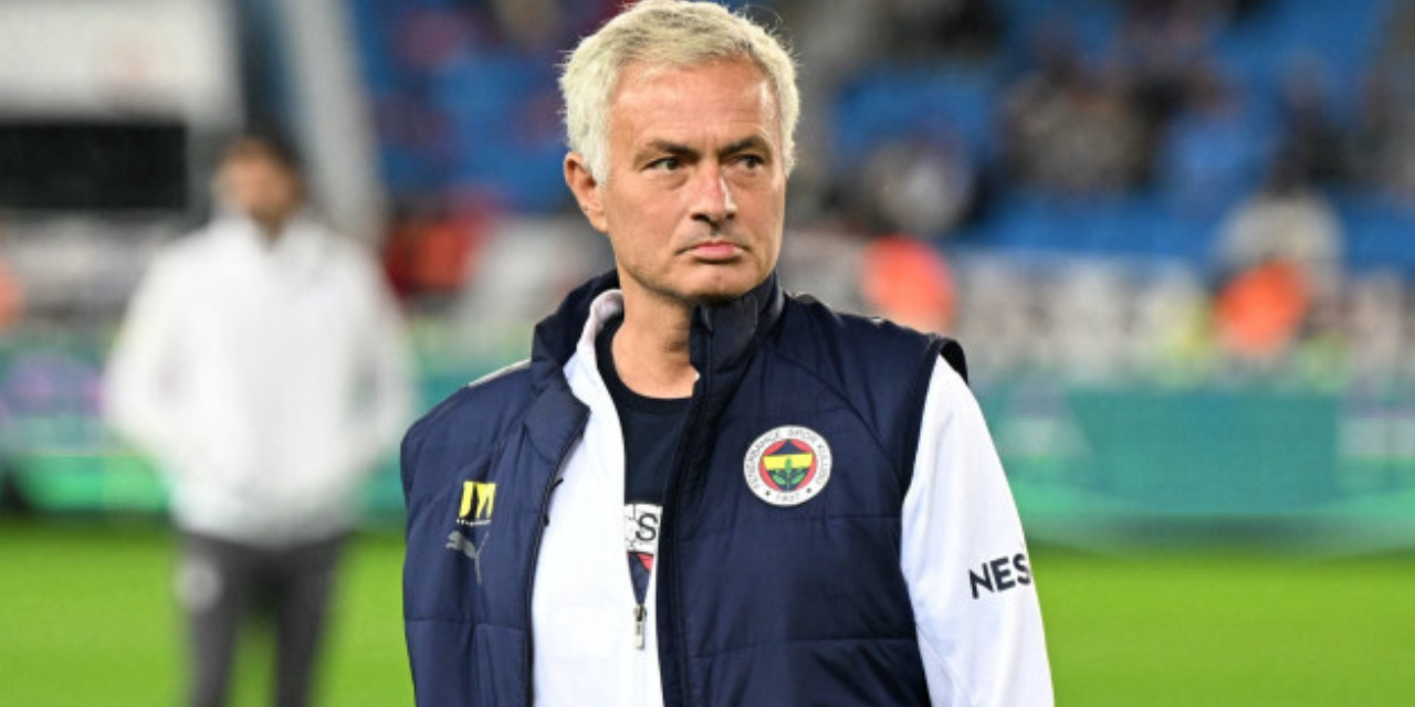 Jose Mourinho'dan Fenerbahçe yönetimine olay sözler: Ekstra çaba sarf etmediler