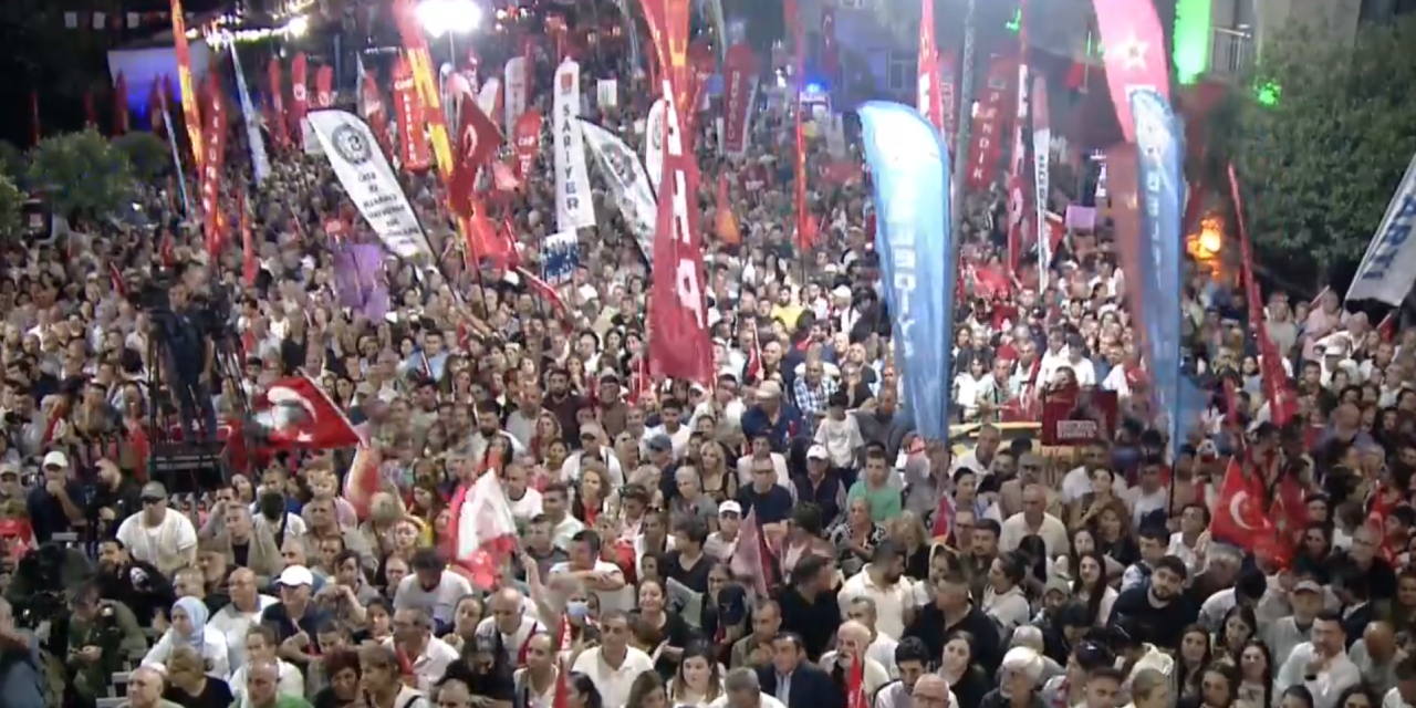 Valiliğin engellerine rağmen yurttaşlar akın etti: Millet iradesi bu hafta Beyoğlu’nda!