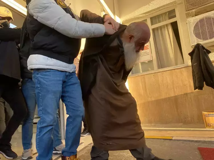 Casusluk operasyonunda gözaltına alınanlar adliyeye sevk edildi