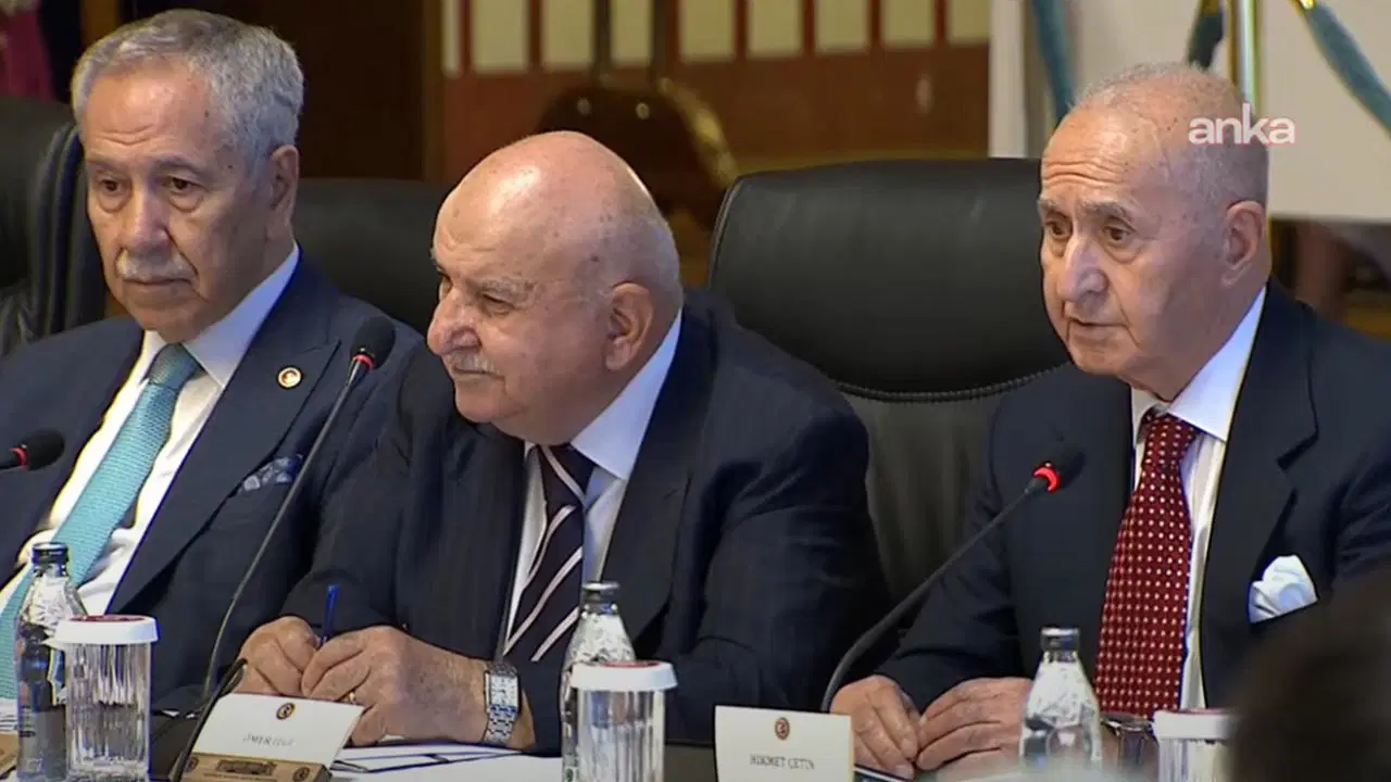 Hikmet Çetin: ‘Kürt devleti kurulabilir ama Türkiye bunun içinde olmayacaktır’