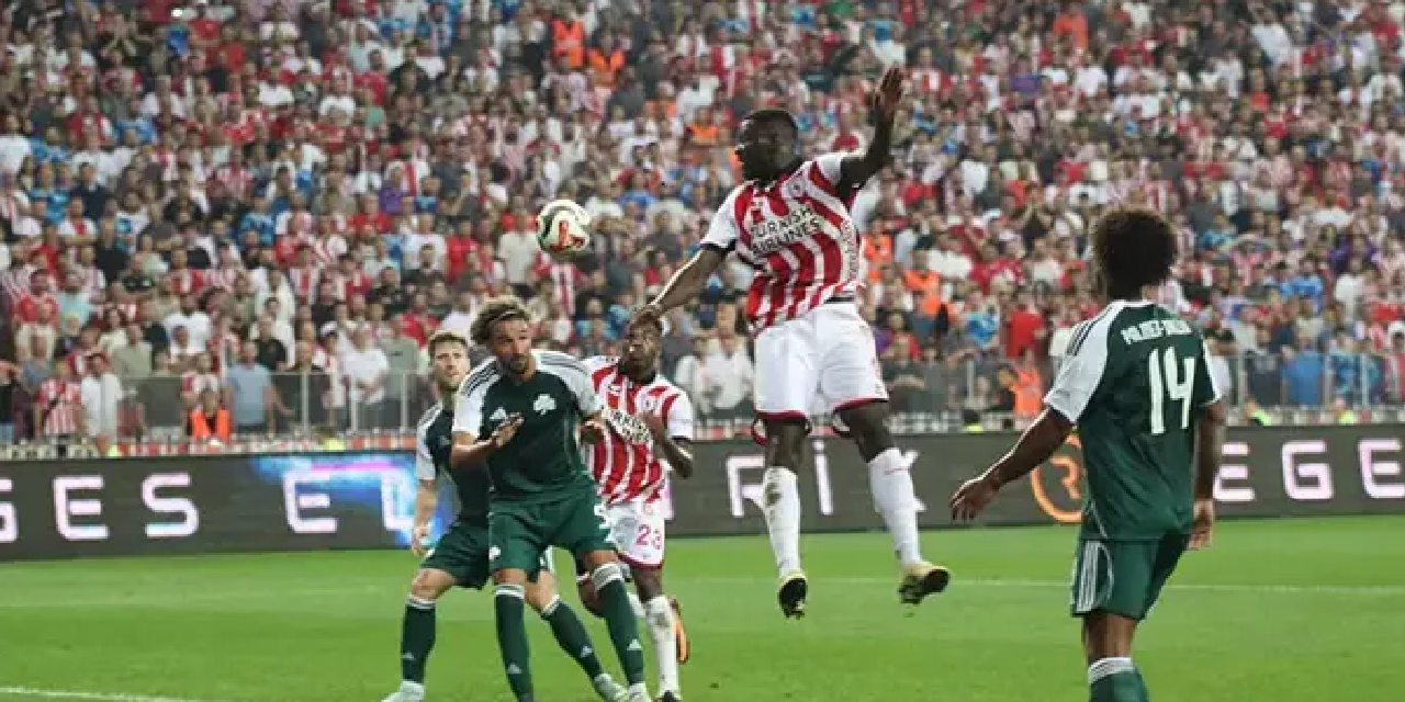 Samsunspor, Panathinaikos'a diş geçiremedi: Yoluna Konferans Ligi'nde devam edecek