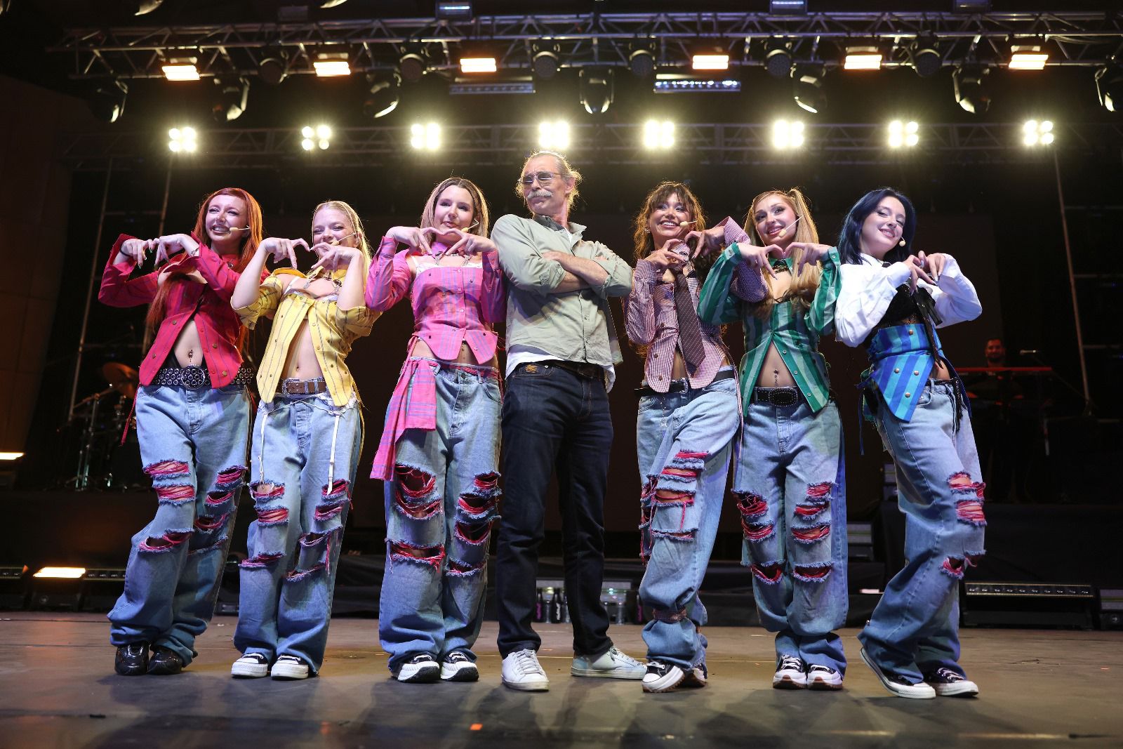 Etimesgut'ta 30 Ağustos coşkusu uçurtmalar ve müzikle kutlandı