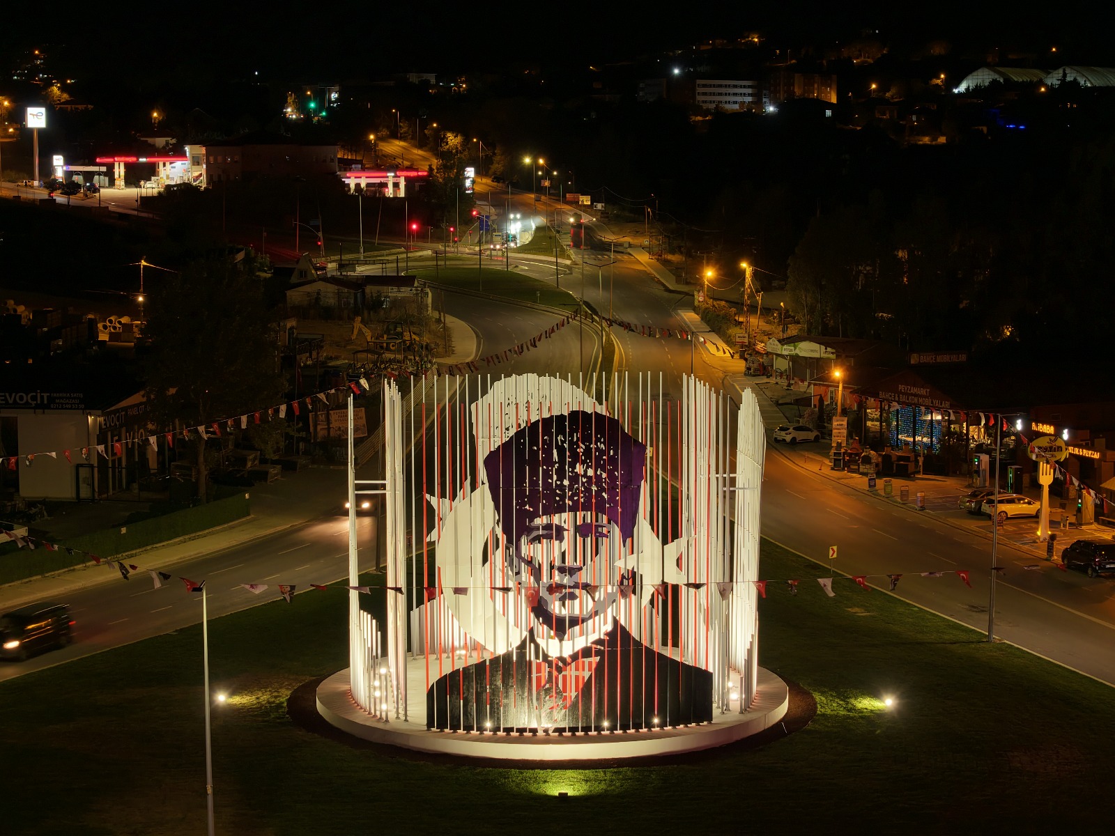 30 Ağustos'ta İstanbul'da toplu taşıma ve müzeler ücretsiz!