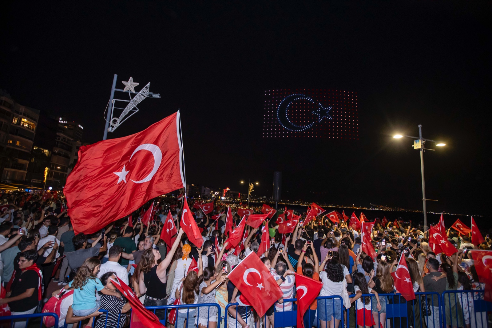 İzmir'de 30 Ağustos coşkusu