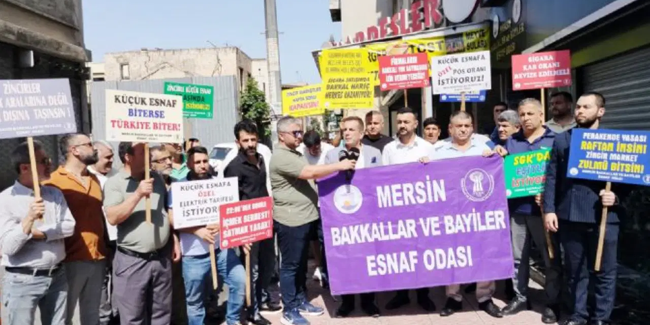 Mersin’de bakkallar sokağa çıktı: ‘Esnafın yüzde 80’i Bağ-Kur primlerini ödeyemedi’