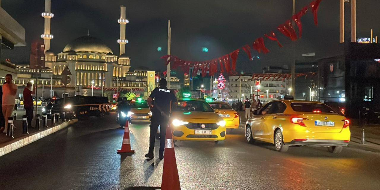 İstanbul'da 30 Ağustos öncesi "huzur" denetimi: Araçlar durduruldu, helikopterler uçtu