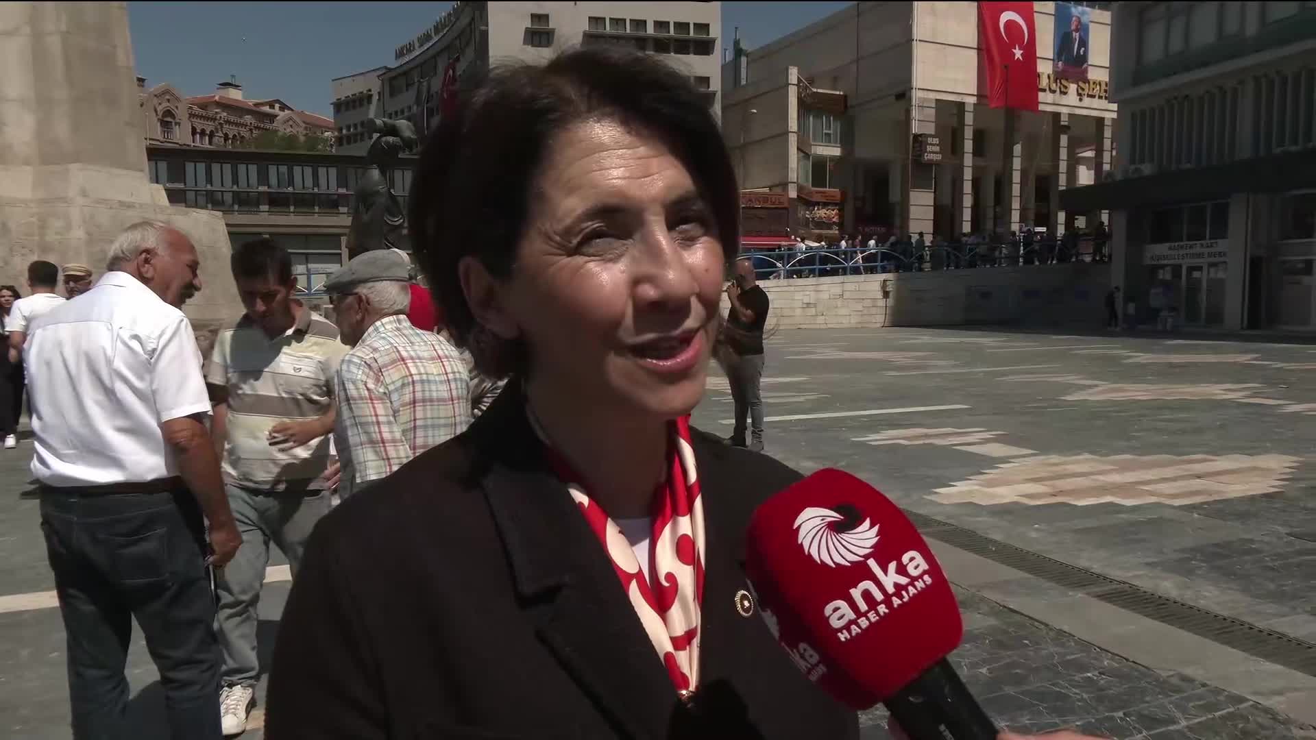 CHP'li Yaman'dan Anıtkabir'de slogan atılmasına tepki