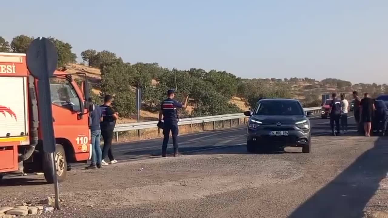 Diyarbakır’da tur minibüsü devrildi: 1 ölü, 15 yaralı